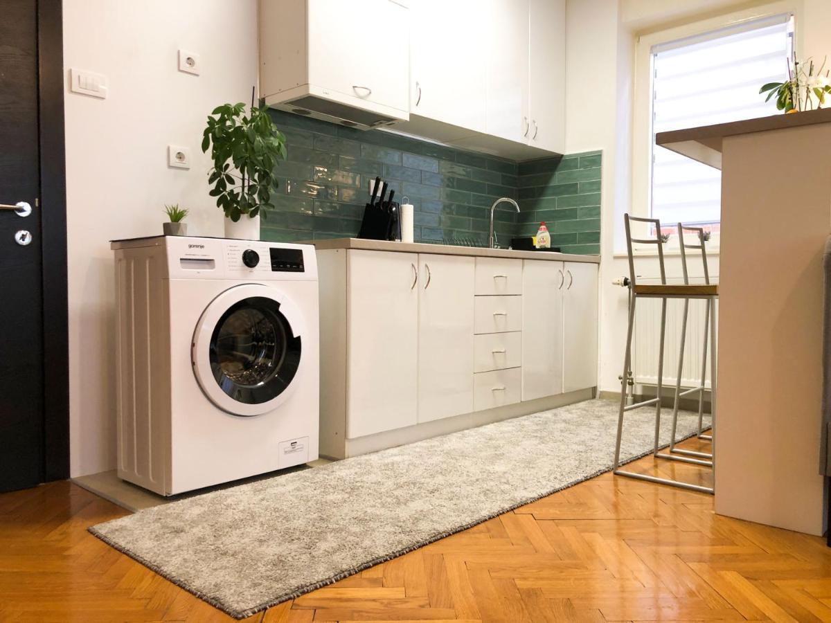 Promo - Flora Apartment